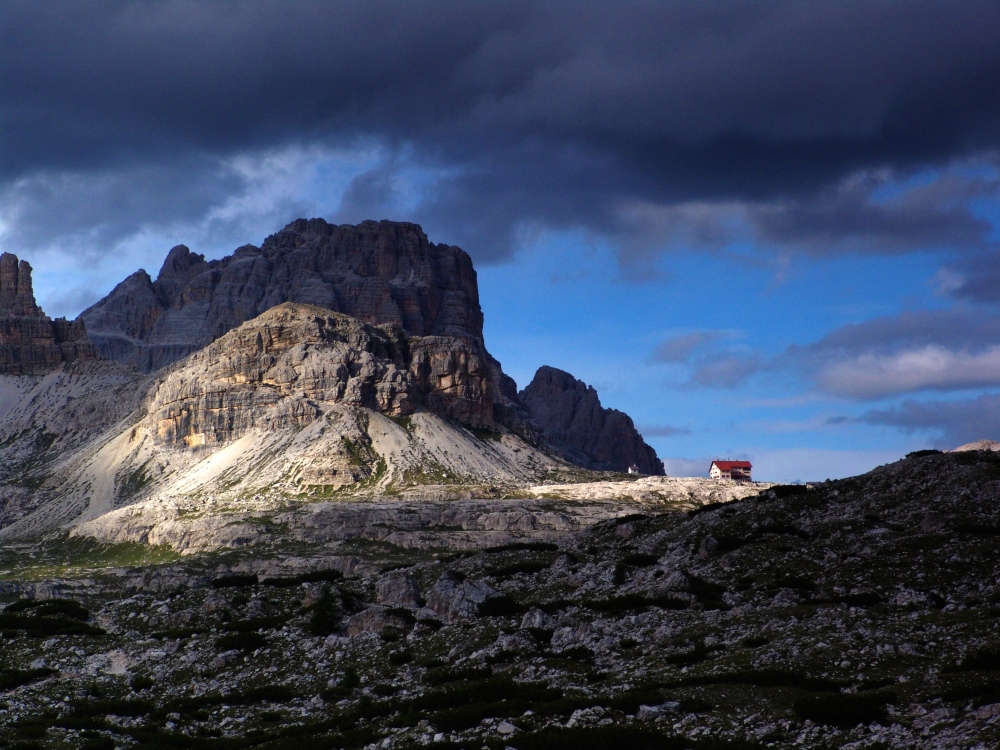 Před bouřkou, Dolomity