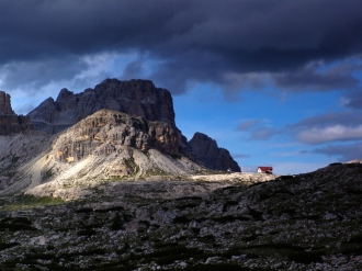 Před bouřkou, Dolomity